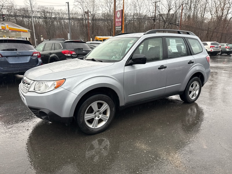 Subaru Forester 2.5X 2012