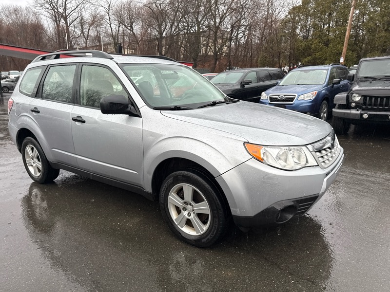 Subaru Forester 2.5X 2012