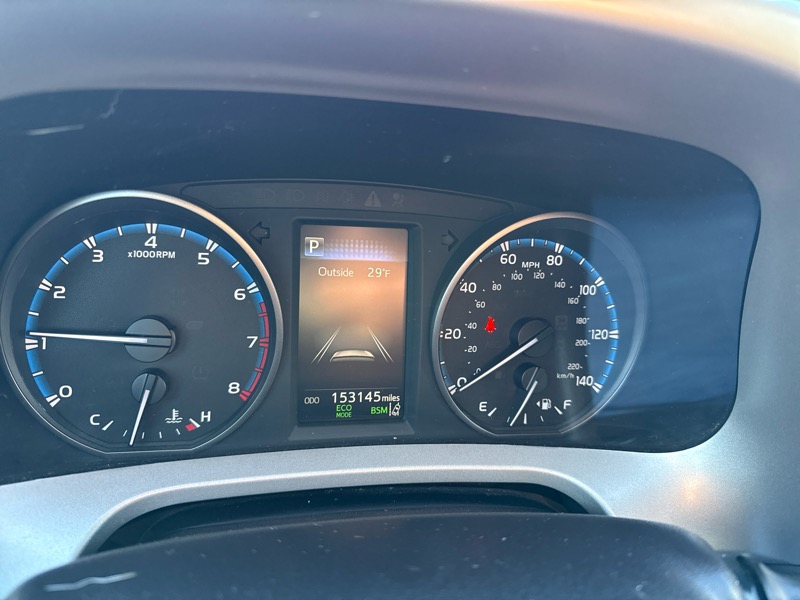 Toyota RAV4 XLE AWD 2018