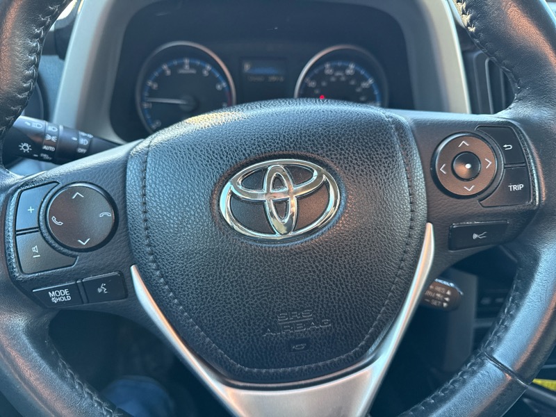 Toyota RAV4 XLE AWD 2018