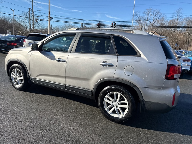 Kia Sorento LX 2WD 2015
