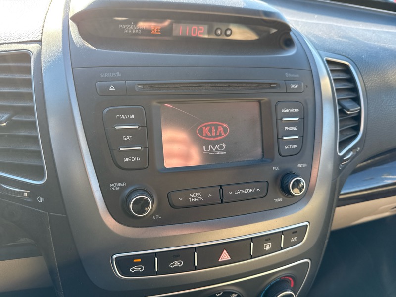 Kia Sorento LX 2WD 2015