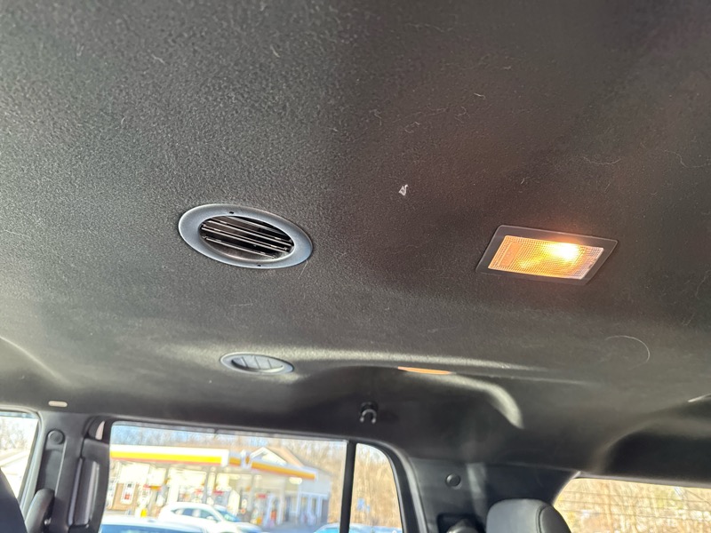 Ford Expedition 4dr XLT 4WD 2017