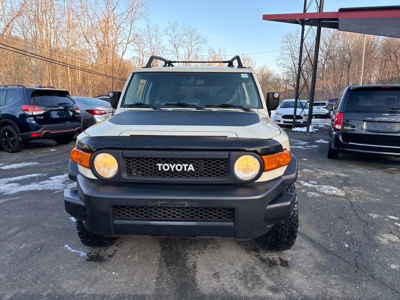 Toyota FJ Cruiser 4WD AT 2010