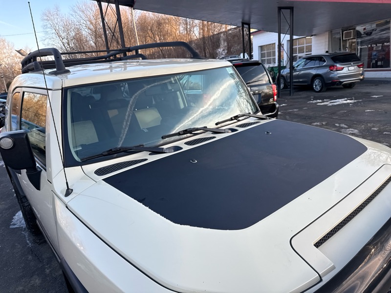 Toyota FJ Cruiser 4WD AT 2010