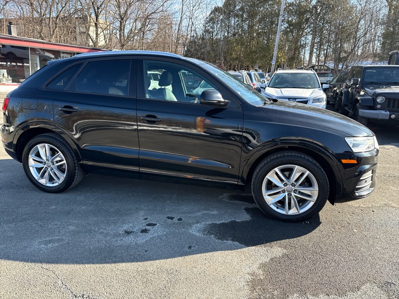 Audi Q3 Premium quattro 2017