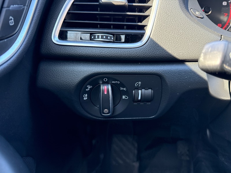 Audi Q3 Premium quattro 2017