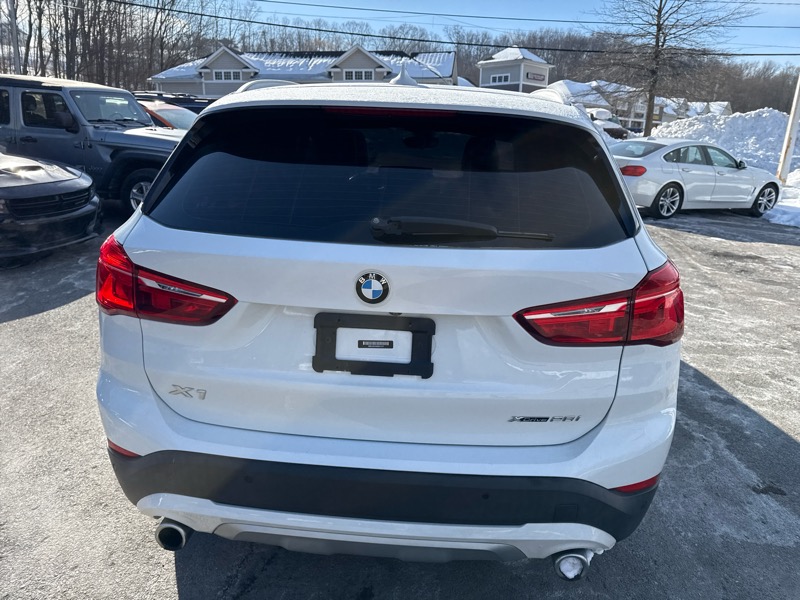 BMW X1 xDrive28i 2021