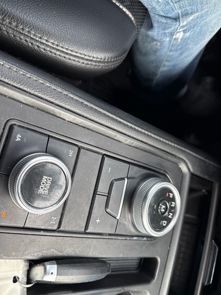 Ford Expedition XLT 4WD 2021