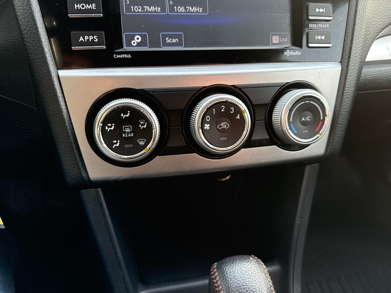 Subaru Crosstrek 2.0i Premium CVT 2016