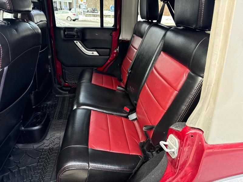 Jeep Wrangler Unlimited Rubicon 4WD 2012