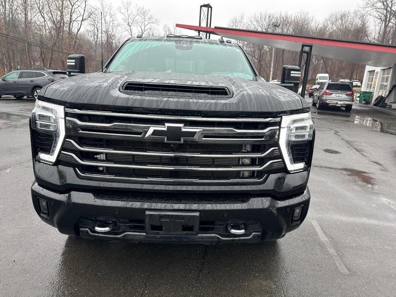 Chevrolet Silverado 2500HD High Country Crew Cab Short Box 4WD 2024