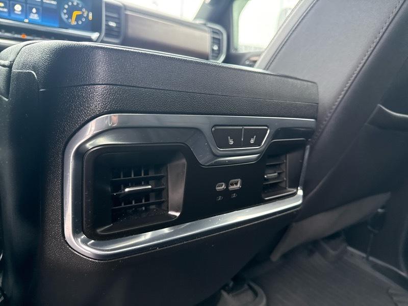 Chevrolet Silverado 2500HD High Country Crew Cab Short Box 4WD 2024