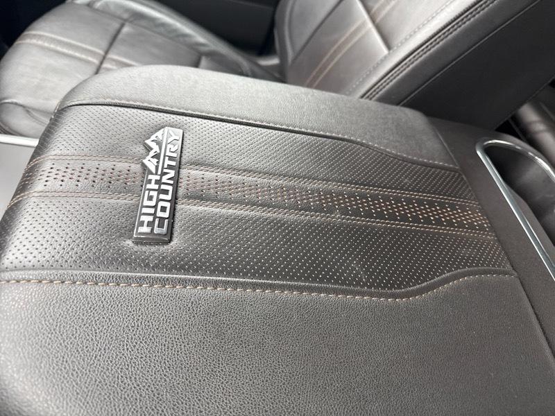 Chevrolet Silverado 2500HD High Country Crew Cab Short Box 4WD 2024