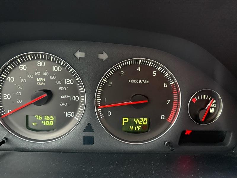 Volvo XC90 2.5T AWD 2005