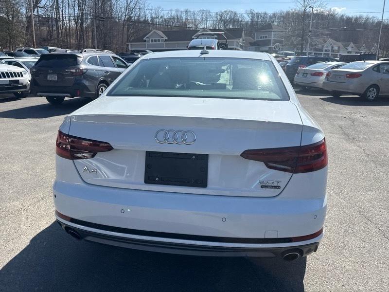 Audi A4 2.0 TFSI Premium Plus quattro 7A 2018