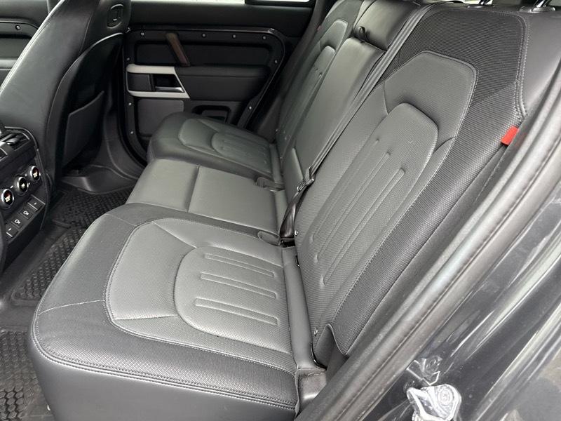 Land Rover Defender 110 X-Dynamic HSE 2022