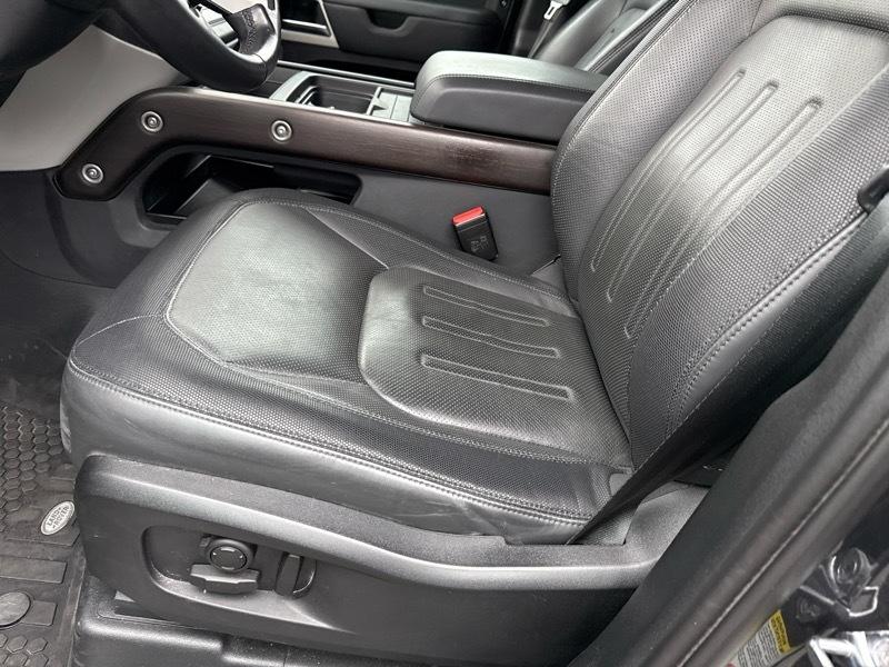 Land Rover Defender 110 X-Dynamic HSE 2022