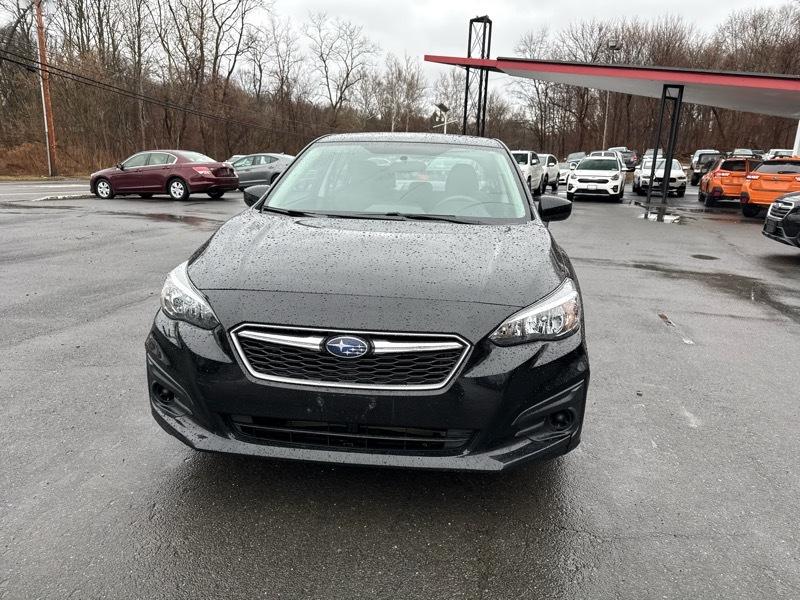 Subaru Impreza 2.0i Premium CVT 4-Door 2018