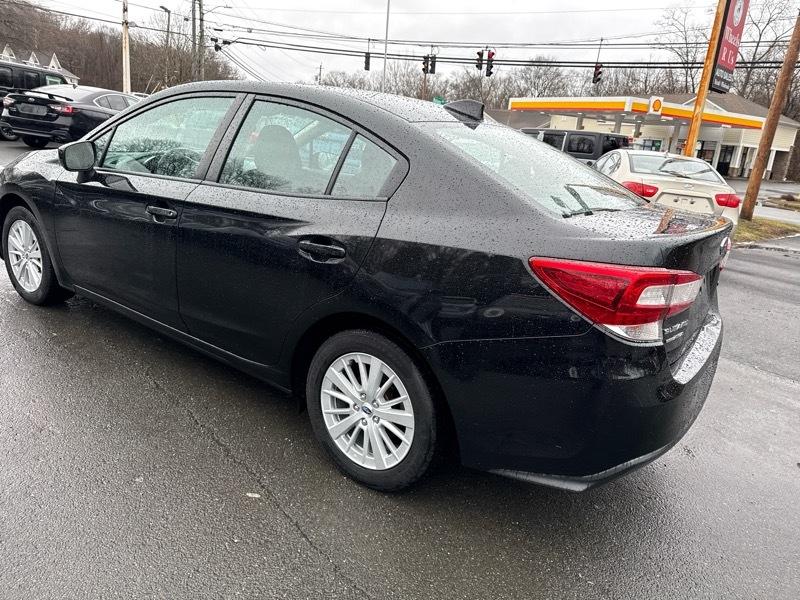 Subaru Impreza 2.0i Premium CVT 4-Door 2018