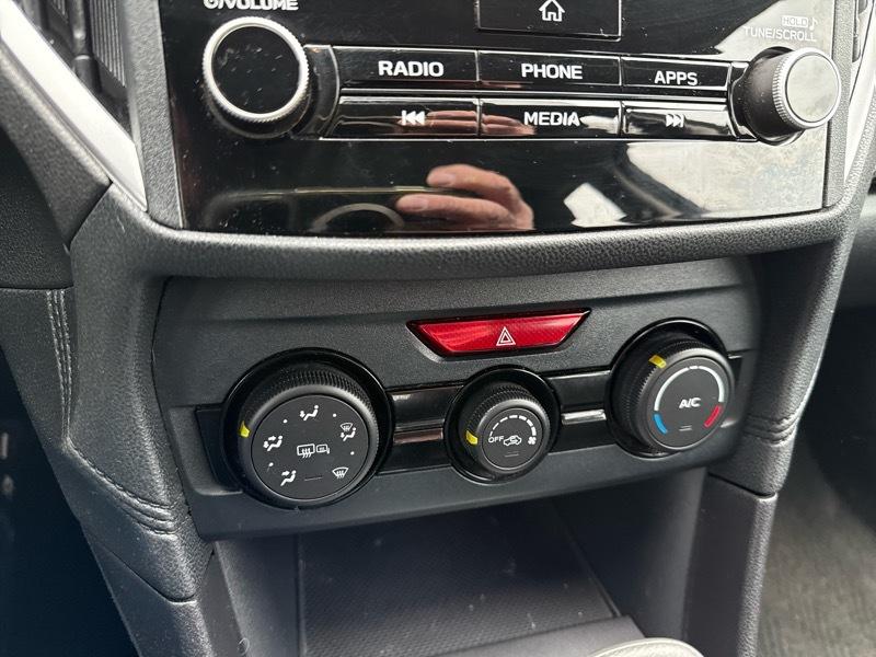 Subaru Impreza 2.0i Premium CVT 4-Door 2018