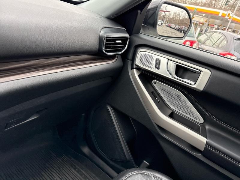 Ford Explorer Limited AWD 2022