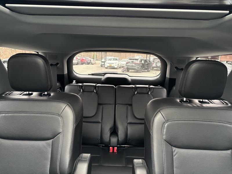 Ford Explorer Limited AWD 2022