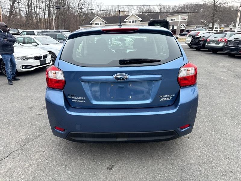Subaru Impreza Base 5-Door 2014