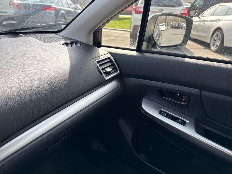 Subaru Impreza 2.0i PZEV 5M 5-Door 2016