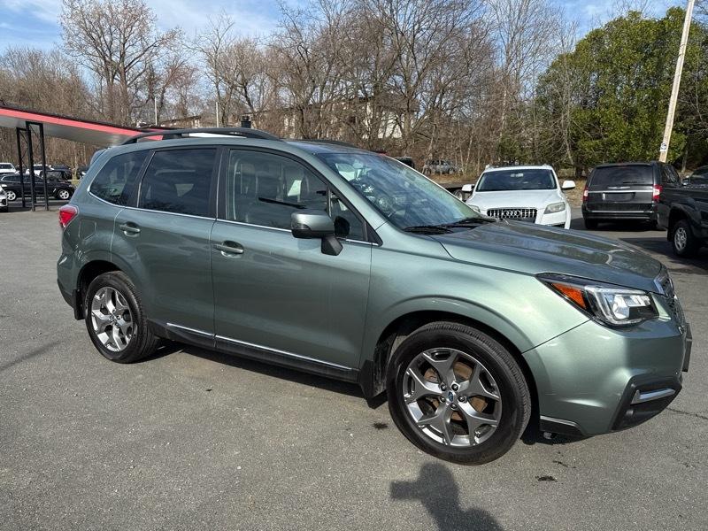 Subaru Forester 2.5i Touring 2017