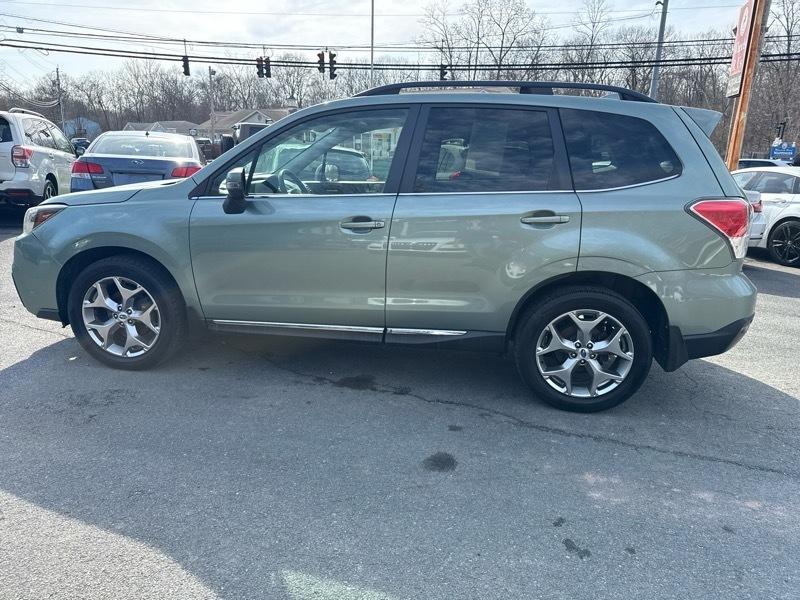 Subaru Forester 2.5i Touring 2017