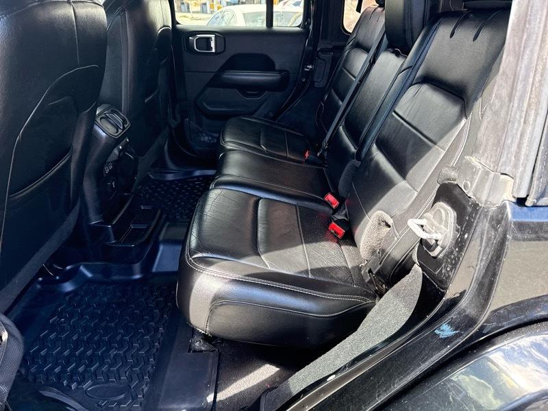 Jeep Wrangler Unlimited Sahara 2018