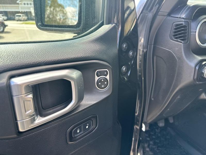 Jeep Wrangler Unlimited Sahara 2018