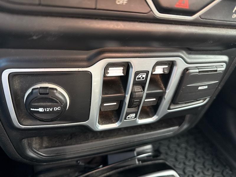 Jeep Wrangler Unlimited Sahara 2018