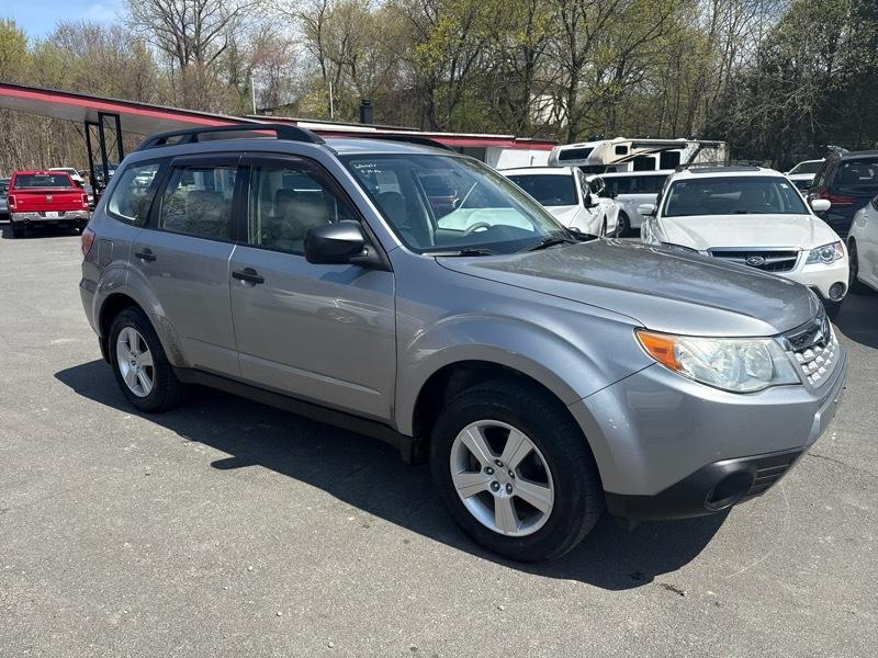 Subaru Forester 2.5X Touring 2011