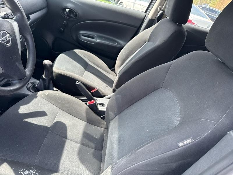 Nissan Versa Note S 2014