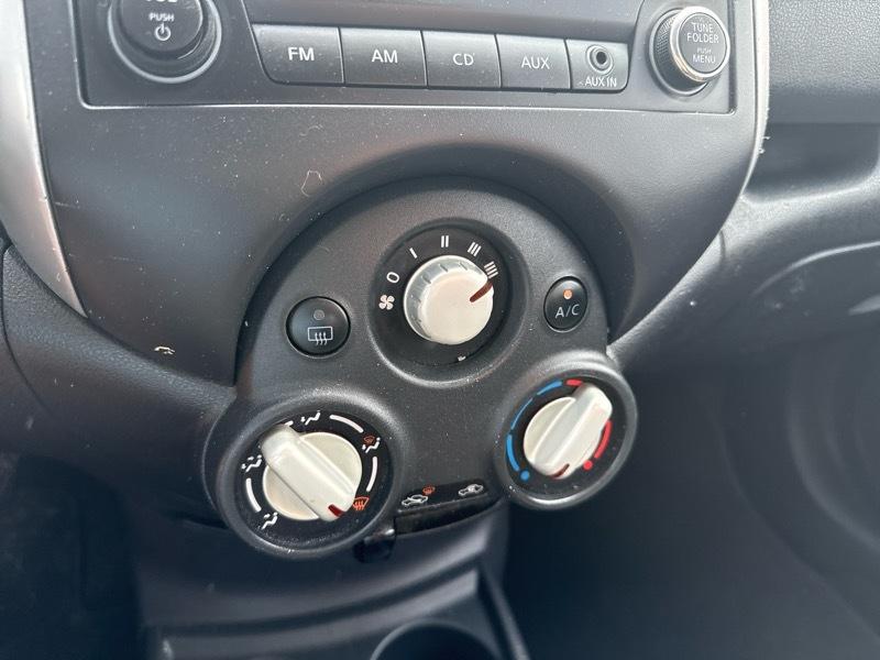 Nissan Versa Note S 2014