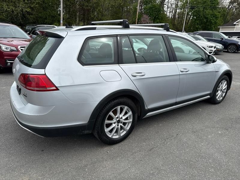 Volkswagen Golf Alltrack TSI S 6A 2017