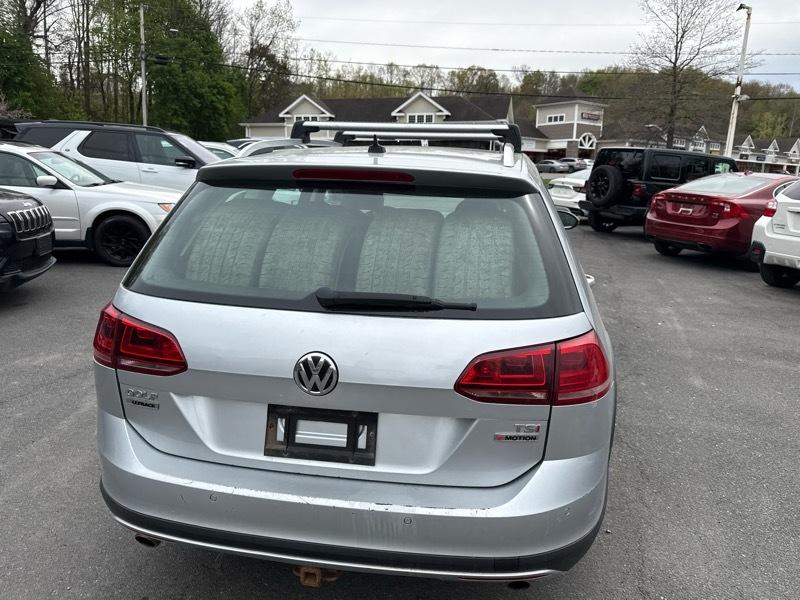 Volkswagen Golf Alltrack TSI S 6A 2017