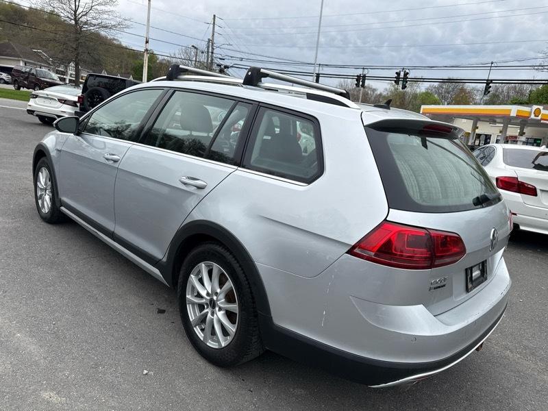 Volkswagen Golf Alltrack TSI S 6A 2017