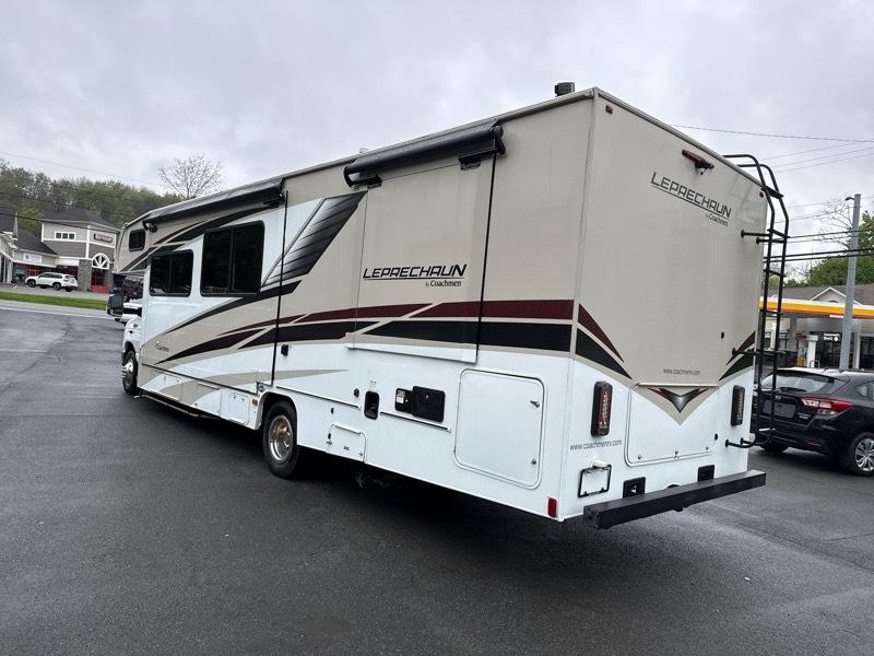 Ford Econoline E-450 2021