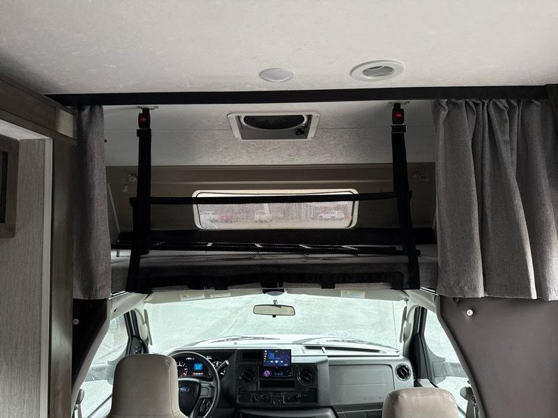 Ford Econoline E-450 2021