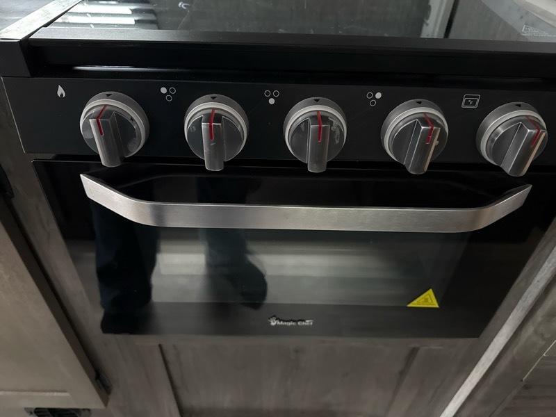 Ford Econoline E-450 2021