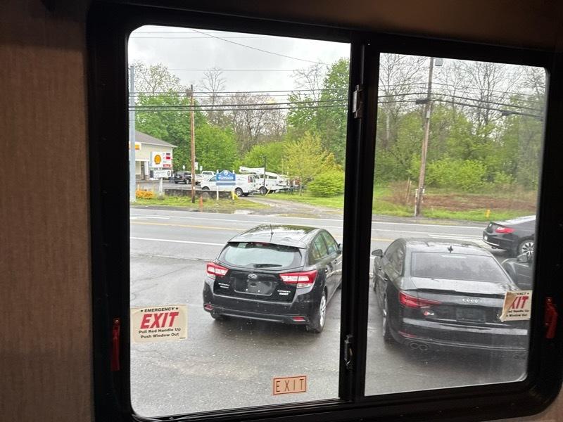 Ford Econoline E-450 2021