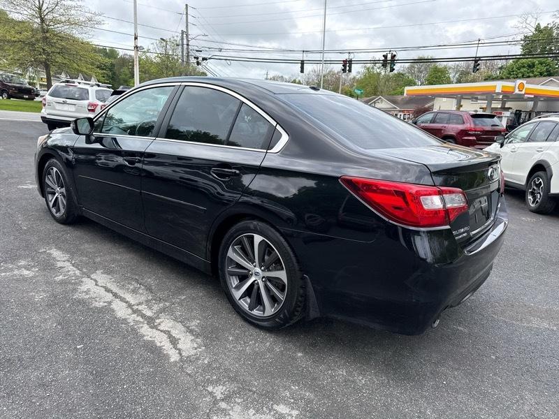 Subaru Legacy 2.5i Limited 2015