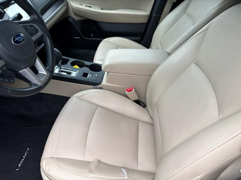 Subaru Legacy 2.5i Limited 2015