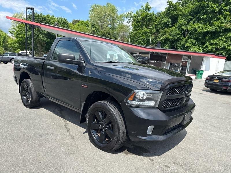 RAM 1500 4WD Reg Cab 120.5" Express 2014