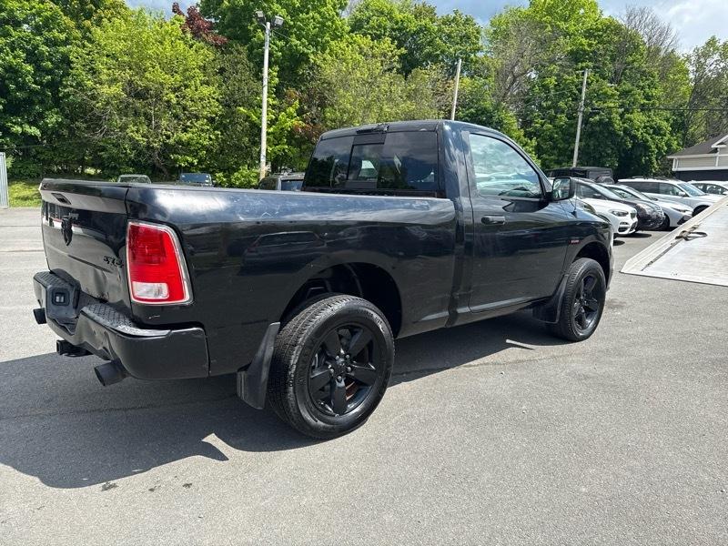 RAM 1500 4WD Reg Cab 120.5" Express 2014