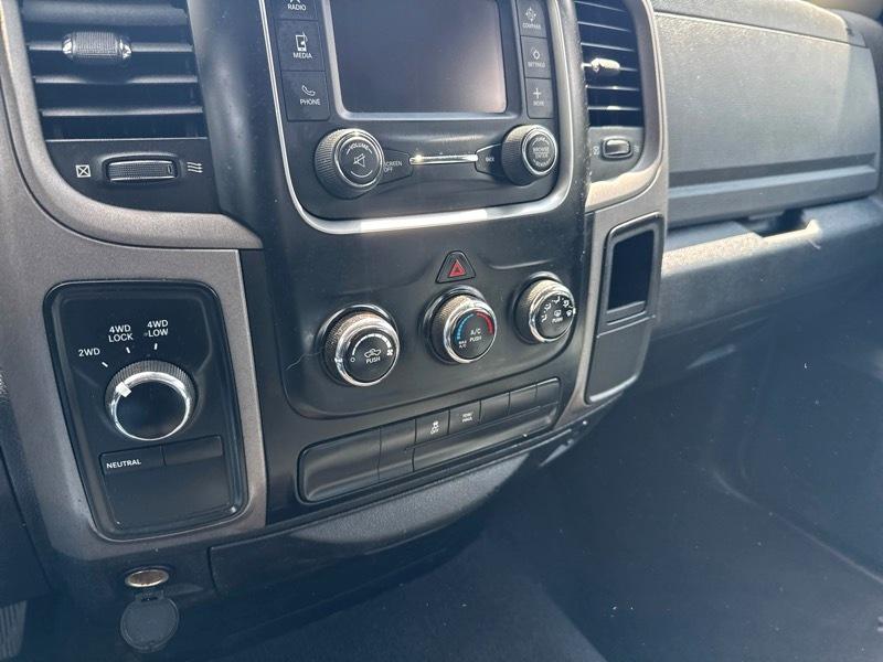 RAM 1500 4WD Reg Cab 120.5" Express 2014