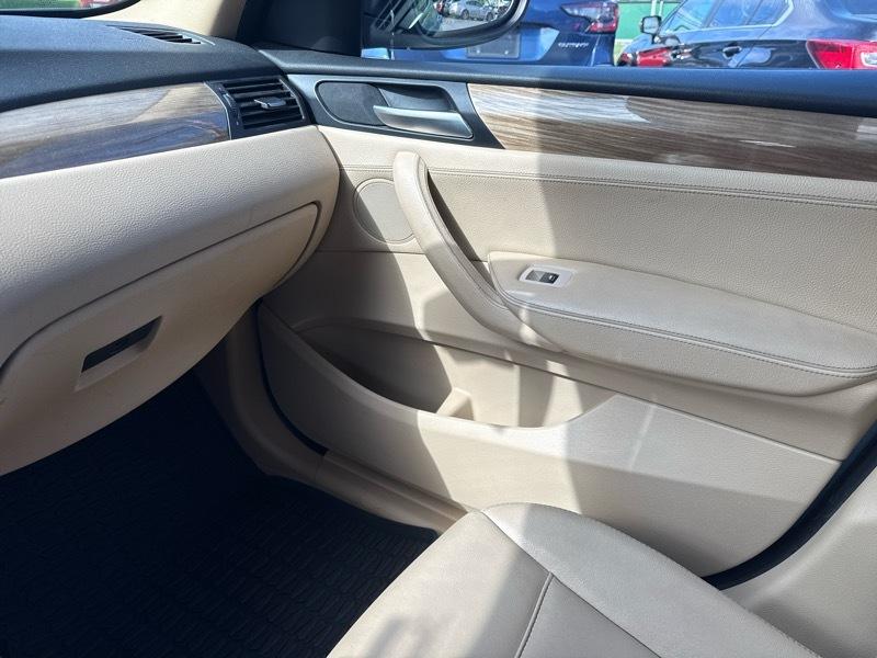 BMW X3 xDrive28i 2011